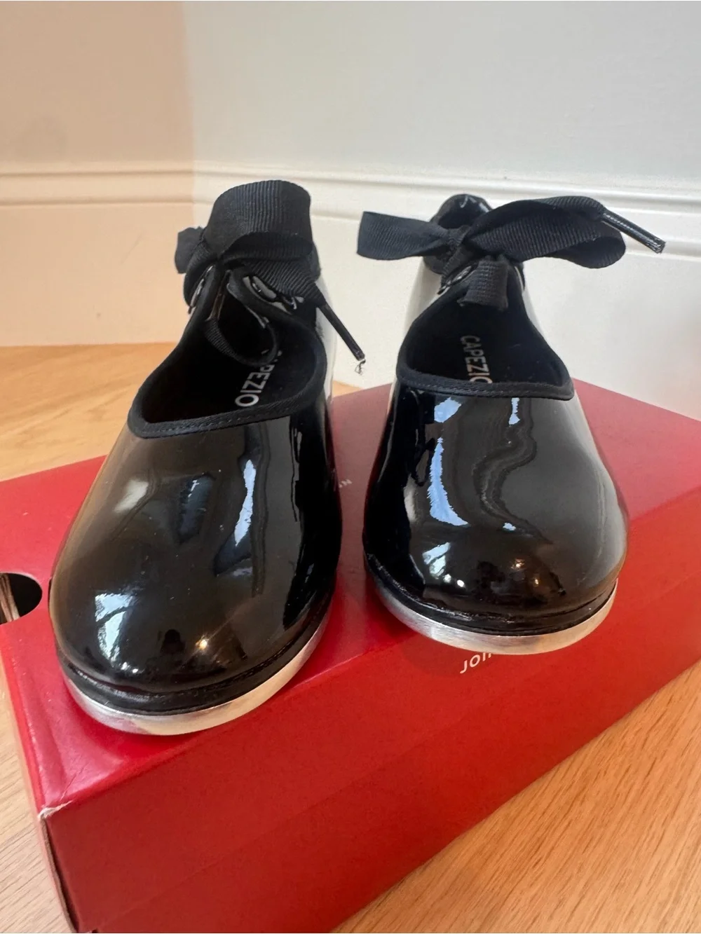 Capezio Black Patent Tap Shoes with Ribbon and snap closure -size 12.5
